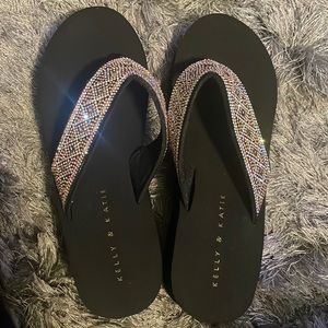 Kelly & Katie platform sandals